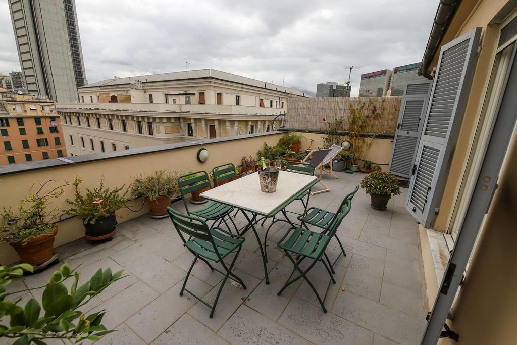 Altido Apt For 3 With Rooftop Balcony And Lovely Cityview Γένοβα Εξωτερικό φωτογραφία